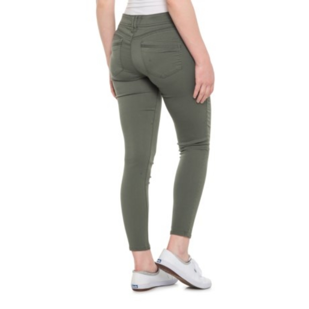 Democracy "Ab" technology Stretch Ankle Jeans NWOT khaki color size 10